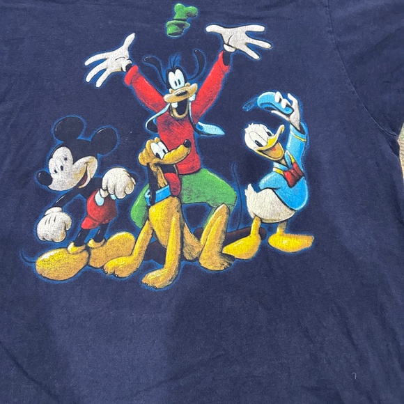 Authentic Disney Vintage 90's Mickey and Friends Tshirt, Size L - Picture 2 of 3